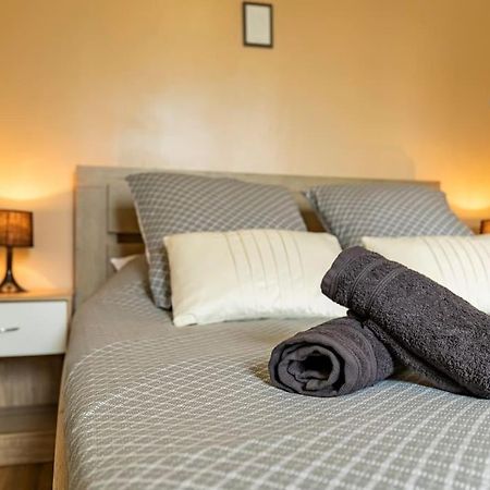 Apartamento Le Nid - Lormont : Votre Escapade Exterior foto